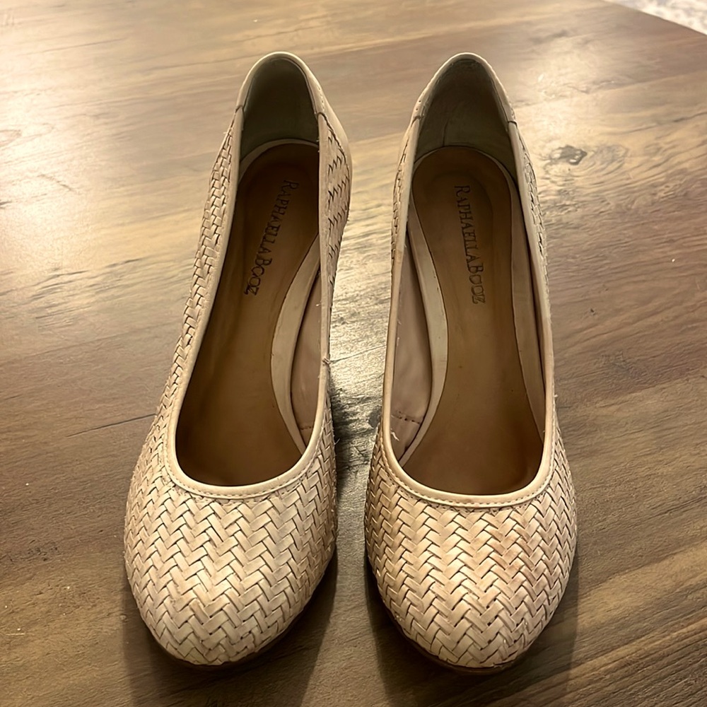 RAPHAELLA BOOZ  CHUNKY COMFORTER HIGH HEELS LEATHER SZ 7